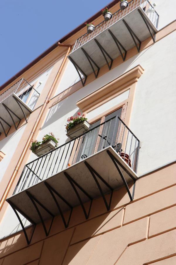 Meloluxuryhouse Villa Palermo Exteriör bild